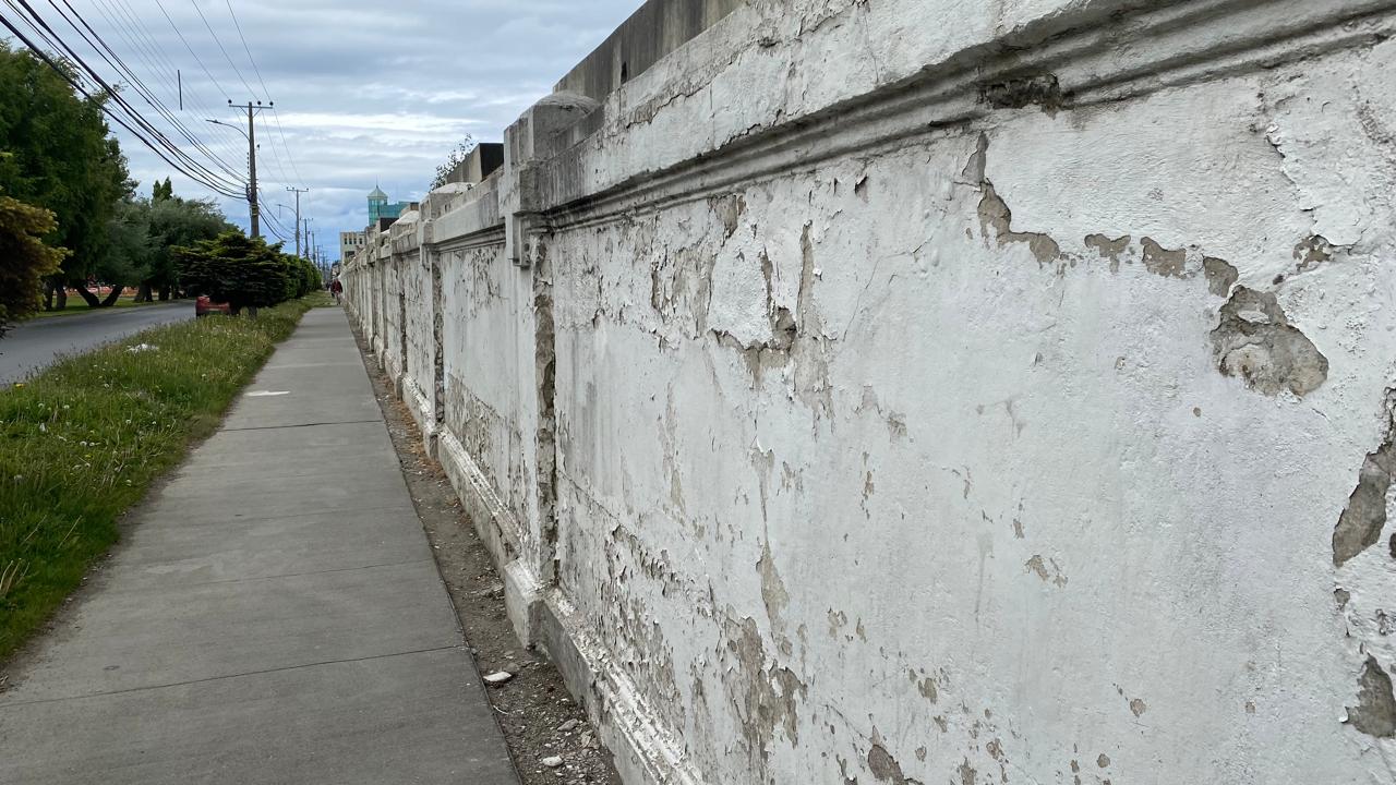 Muro Cementerio